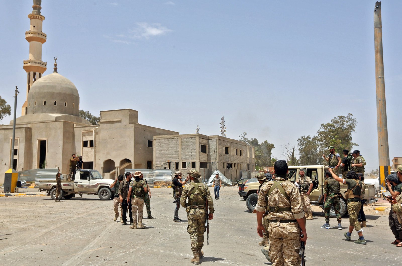 Tentara Pemerintah Rebut Tarhouna, Benteng Terakhir Pemberontak Haftar di Barat Libya